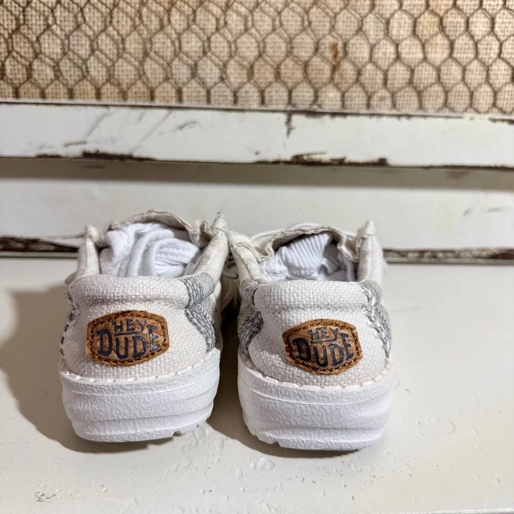 Hey Dude Shoes Wally Toddler Break Stitch White Canvas Slip On Loafers Size 6K